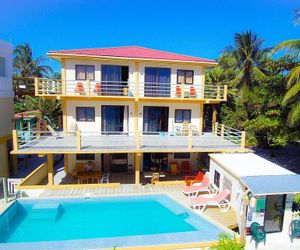 Popeyes Beach Resort Caye Caulker Island Belize
