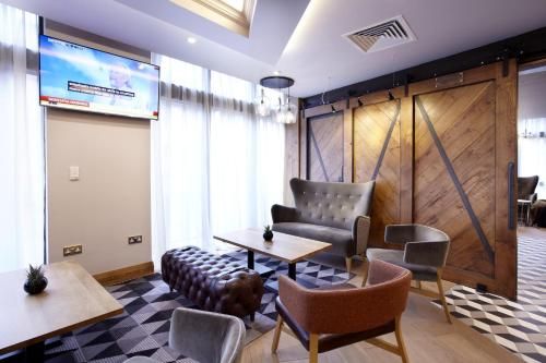 Hotel Photo 6