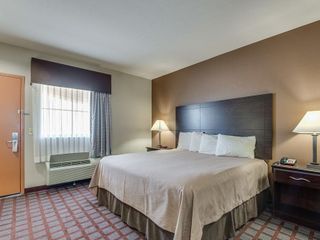 Hotel pic Executive Inn & Suites Cushing
