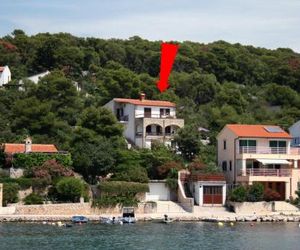 Apartments by the sea Tisno (Murter) - 5142 TISNO Croatia