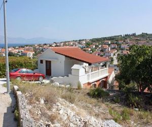 Apartments with a parking space Sutivan (Brac) - 5654 Sutivan Croatia