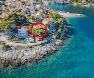 Apartments by the sea Stomorska (Solta) - 5190 Stomorska Croatia