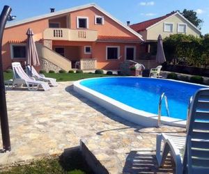 Apartments with a swimming pool Zemunik Donji (Zadar) - 6188 Murvica Croatia
