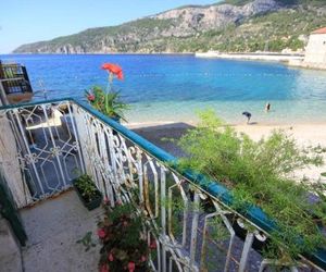 Apartments by the sea Komiza (Vis) - 8533 Comisa Croatia