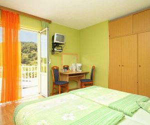 Twin Room Hvar 8785a Hvar Croatia