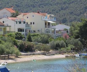 Apartments by the sea Grebastica (Sibenik) - 6135 Grebastica Croatia