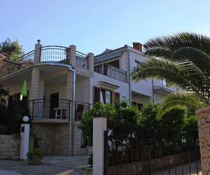 Apartments by the sea Okrug Gornji (Ciovo) - 8441 Okrug Donji Croatia