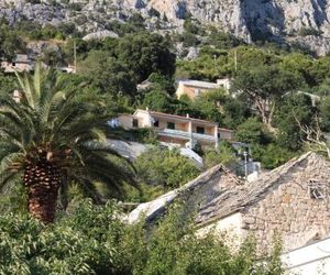 Apartments with a parking space Brela (Makarska) - 6884 Brela Croatia