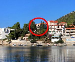 Apartments by the sea Brna (Korcula) - 9139 Brna Croatia