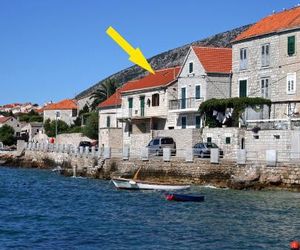 Apartments by the sea Bol (Brac) - 4657 Bol Croatia