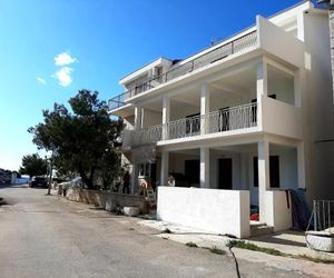 Apartments by the sea Razanj (Rogoznica) - 5945 Razanj Croatia