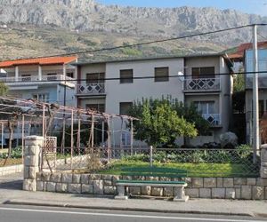 Apartments by the sea Sumpetar (Omis) - 5983 Sumpetar Croatia