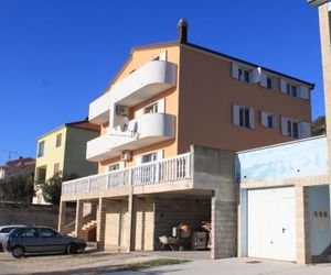 Apartments with a parking space Seget Vranjica (Trogir) - 8507 Seget Vranjica Croatia