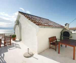 Holiday house with a swimming pool Mimice (Omis) - 5262 Mimice Croatia