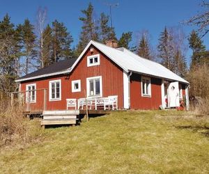 Three-Bedroom Holiday home with a Fireplace in Urshult Urshult Sweden