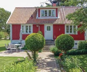 Three-Bedroom Holiday home with a Fireplace in Sölvesborg Hallevik Sweden