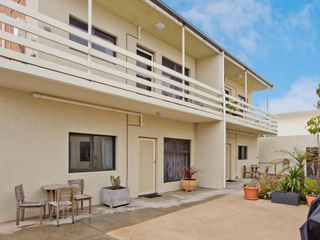 Фото отеля Atlantic West Beach Apartments