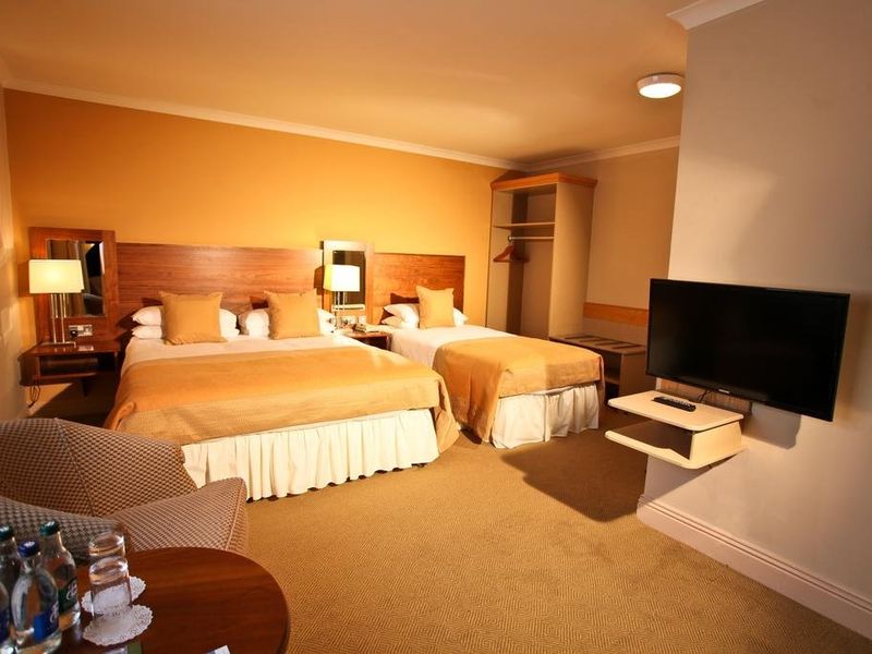 Hotel Photo 1