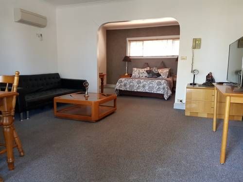 Hotel Photo 9
