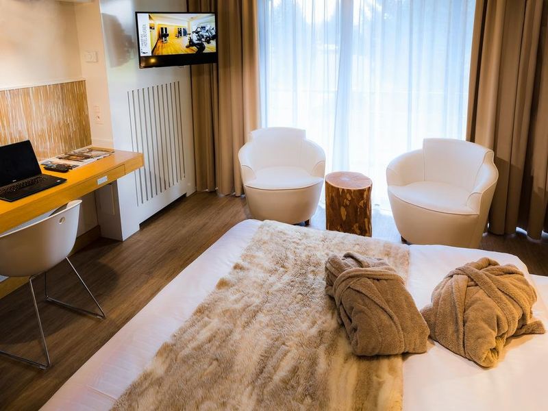 Hotel Photo 3