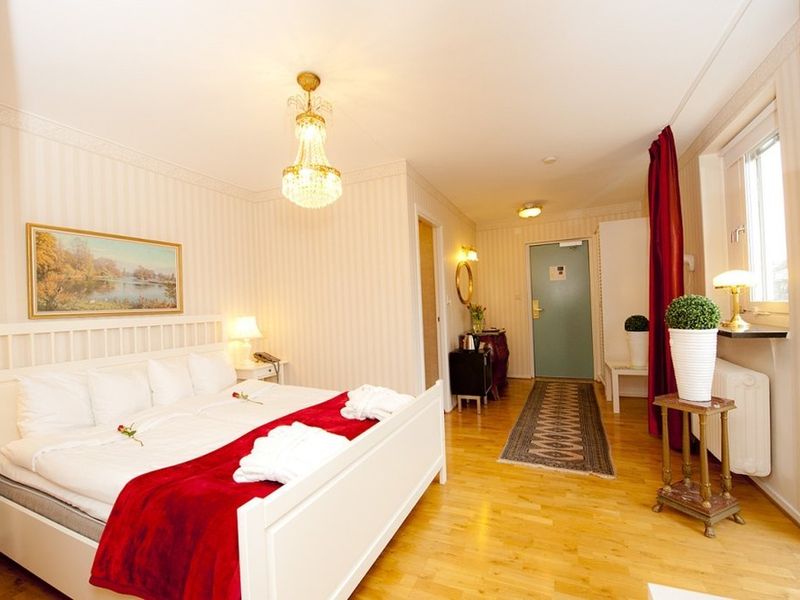 Hotel Photo 1