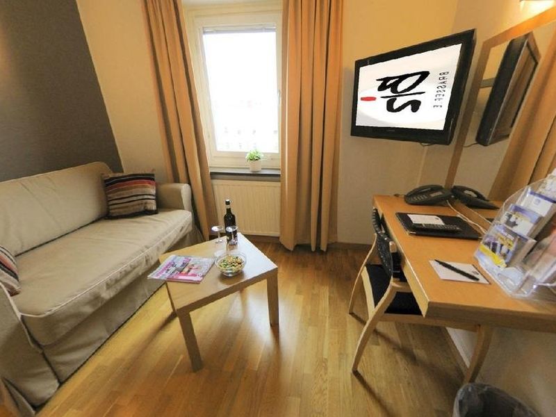 Hotel Photo 6