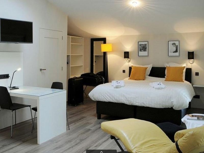 Hotel Photo 5