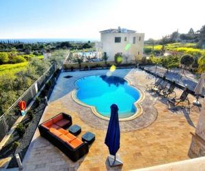 Villa Agios Ilias 2 Coral-Bay Cyprus