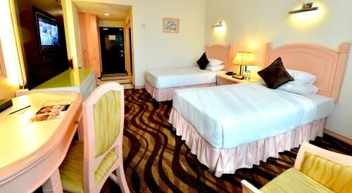 Hotel Photo 1