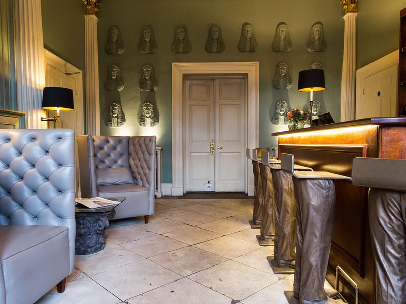 Hotel Photo 12