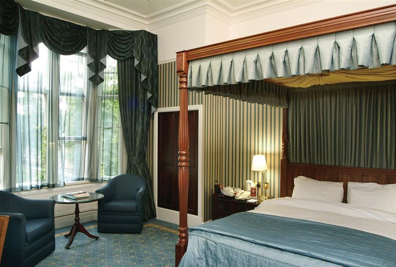 image of hotel The Dean Court