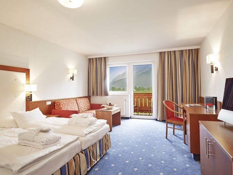 Hotel Photo 1
