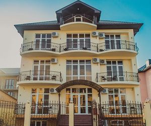 August Guest House Vityazevo Russia