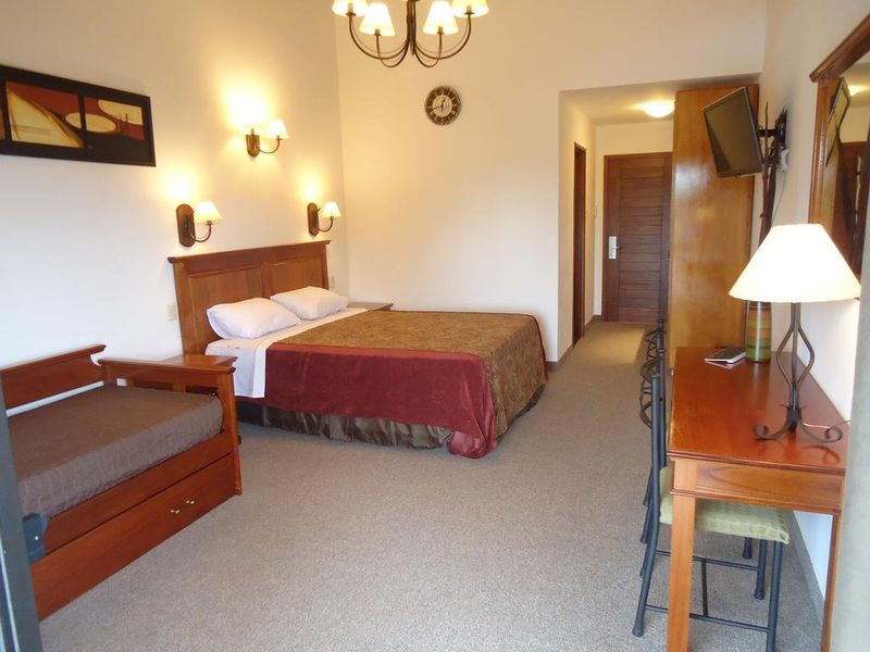 Hotel Photo 3