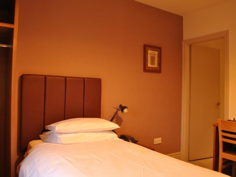 Hotel Photo 7