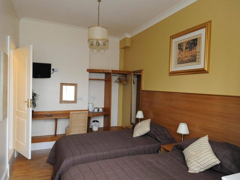 Hotel Photo 5