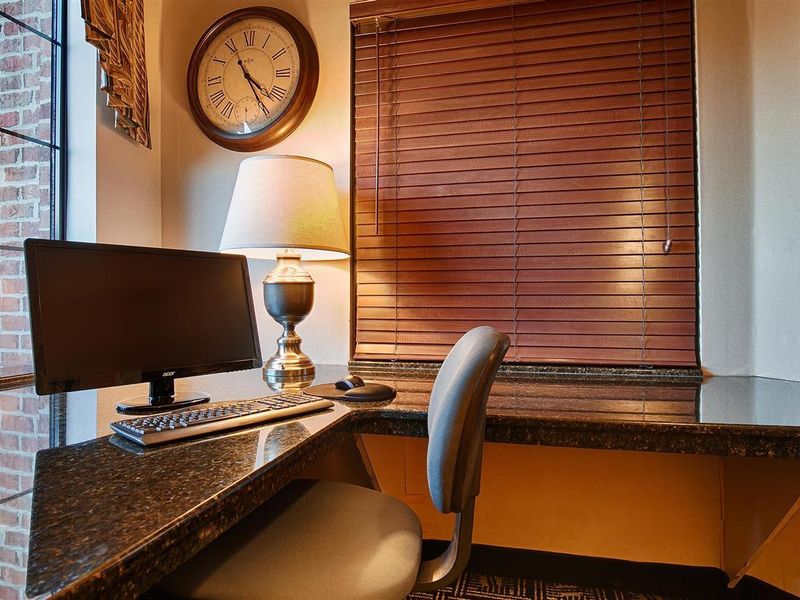 Hotel Photo 5