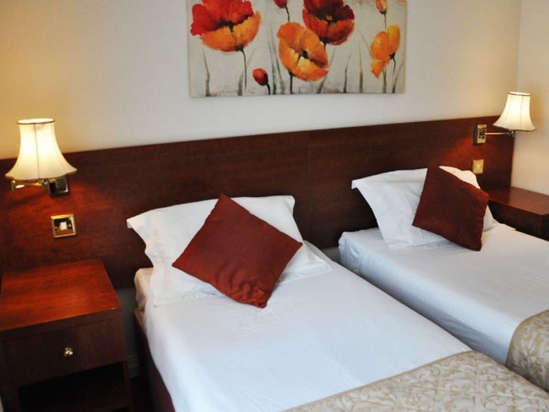 Hotel Photo 4