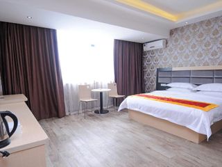 Фото отеля Fanghua Hotel许愿芳华精品酒店