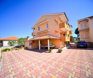 Apartments Filipović Biograd Croatia