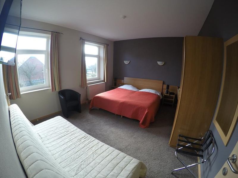 Hotel Photo 1