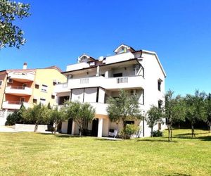 Apartments Ana Medulin Croatia