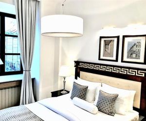 Luxury Apartments MONDRIAN Market Square II Warsaw Poland