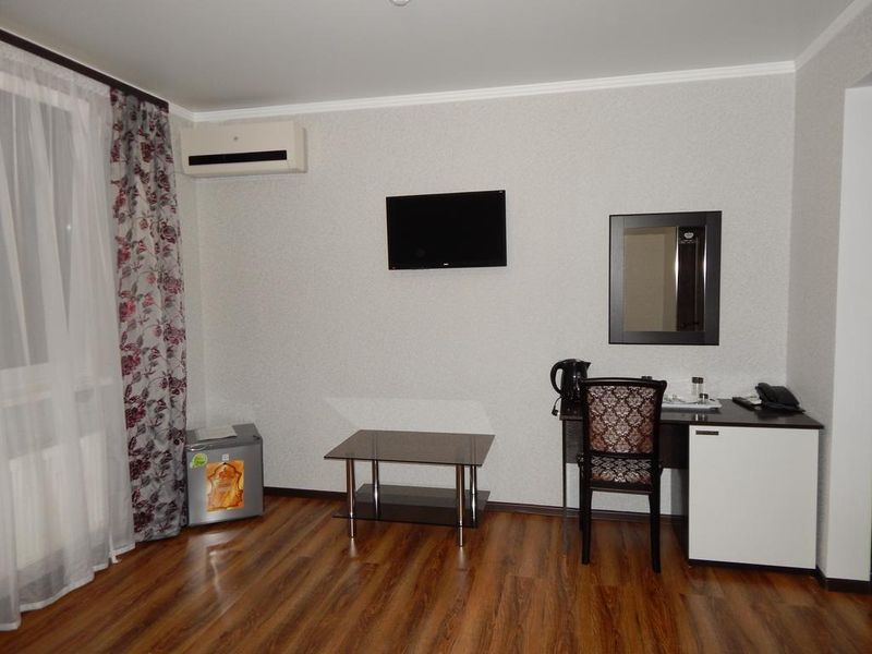 Hotel Photo 12