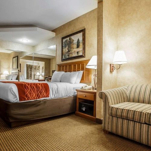Photo of Comfort Inn & Suites Macon