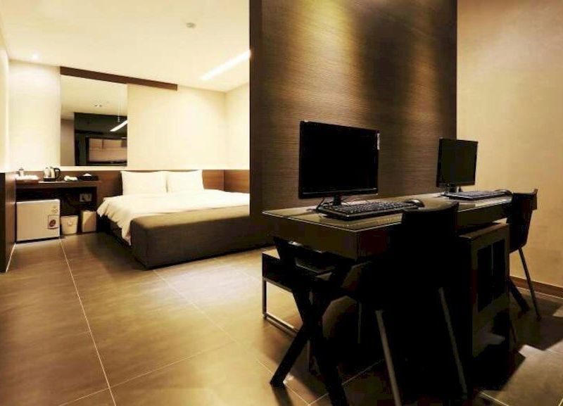 Hotel Photo 11
