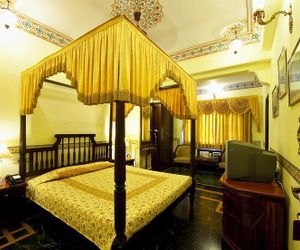 Umaid Mahal - Heritage Style Hotel Jaipur India