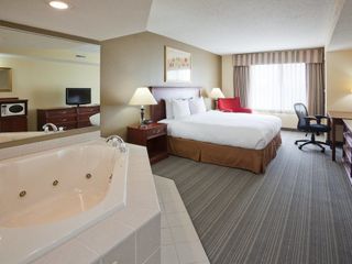 Фото отеля Country Inn & Suites by Radisson, Willmar, MN