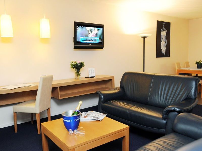 Hotel Photo 7