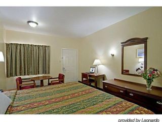 Hotel pic Americas Best Value Inn-Baytown